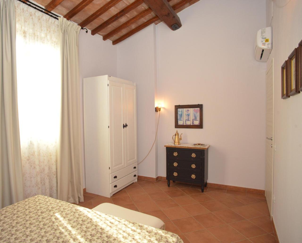 גרוסטו Agriturismo La Fonte מראה חיצוני תמונה