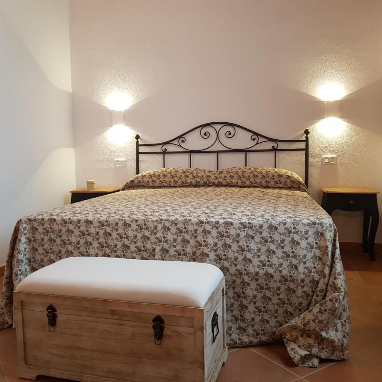 גרוסטו Agriturismo La Fonte מראה חיצוני תמונה