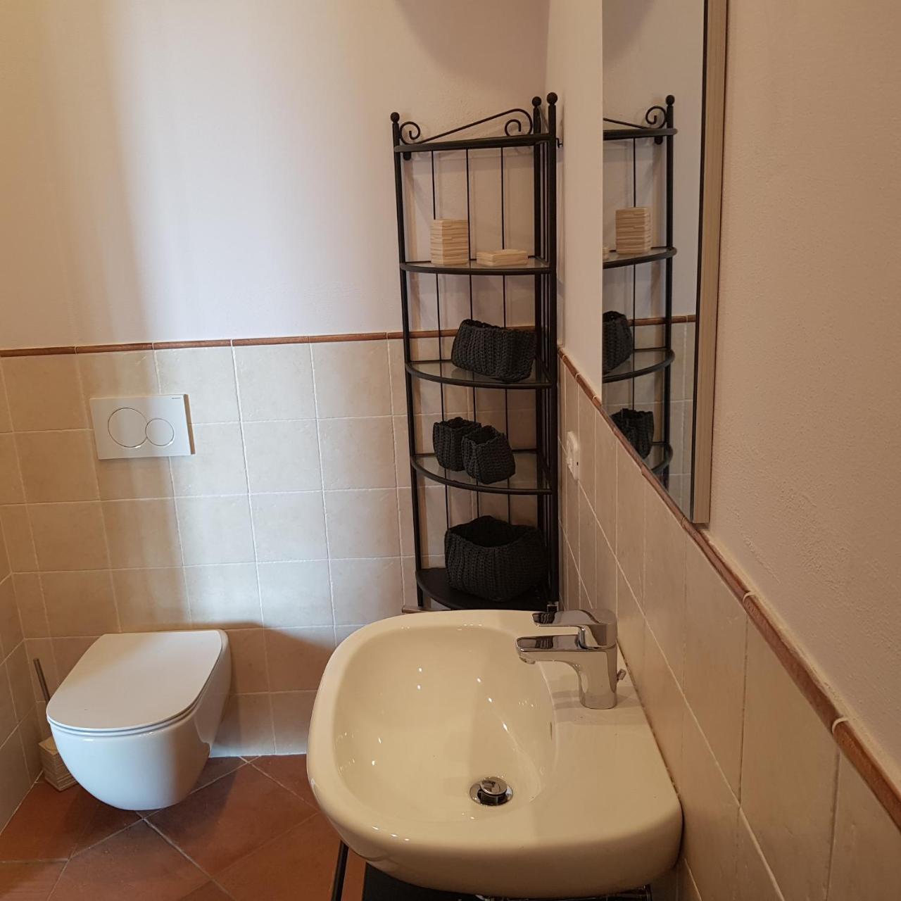 גרוסטו Agriturismo La Fonte מראה חיצוני תמונה